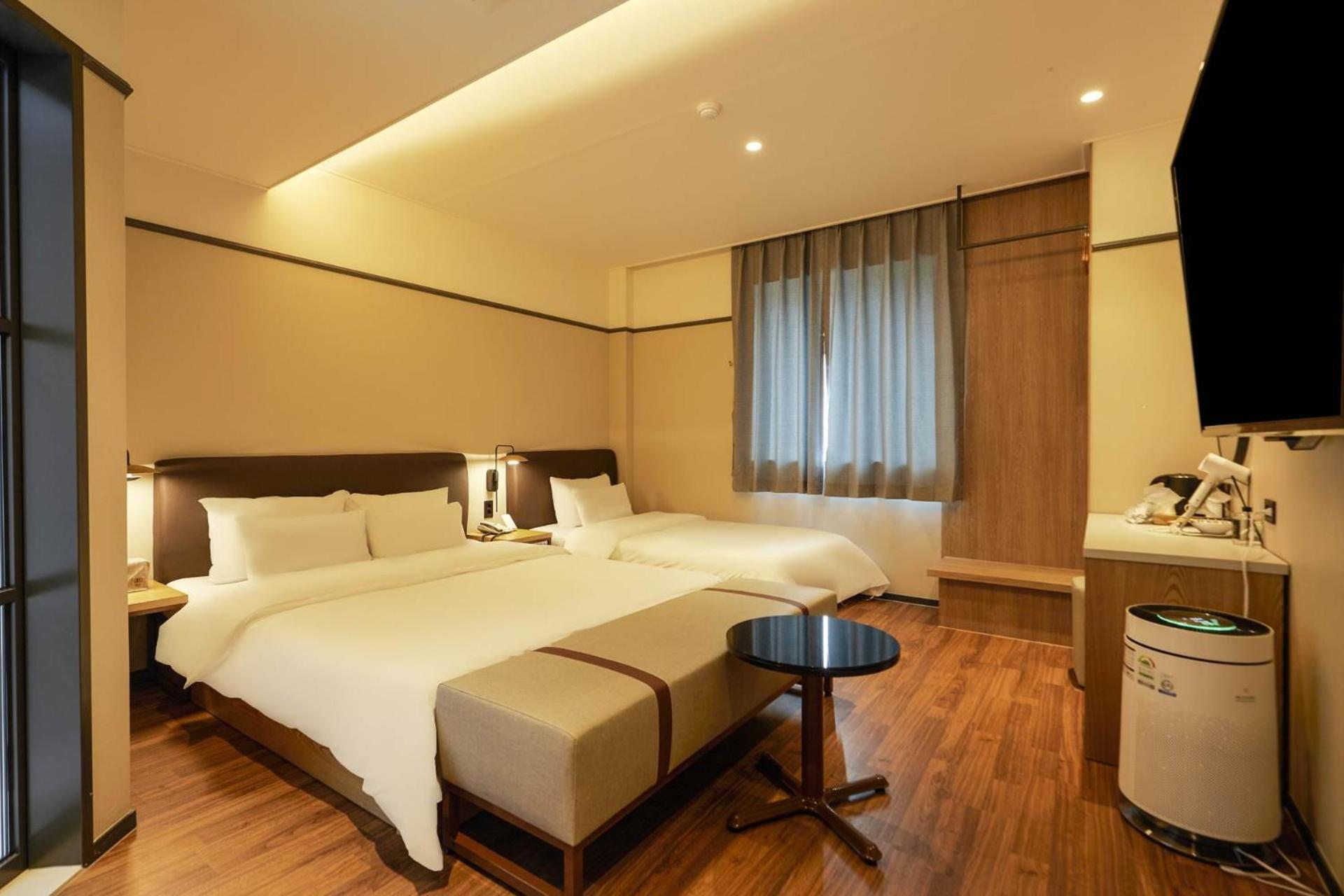 Browndot Suwon Cityhall Motel Esterno foto